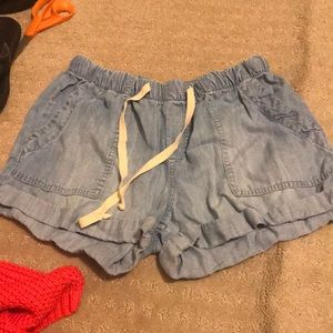 Bella Dahl chambray shorts